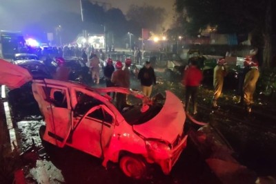 सहम गई राजधानी ! लाल किले के पास धमाका,